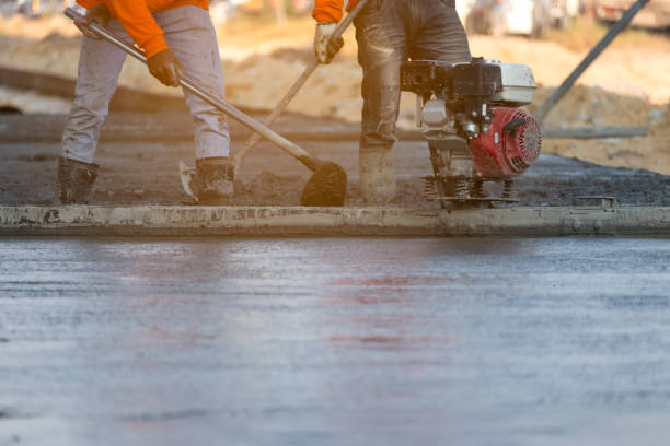 Best Concrete Contractor Near Me  in Plains, KS